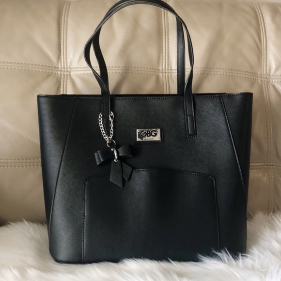 G by Guess Handbags - GBG G by Guess Tote Bag NWT-Adorable! 🌹